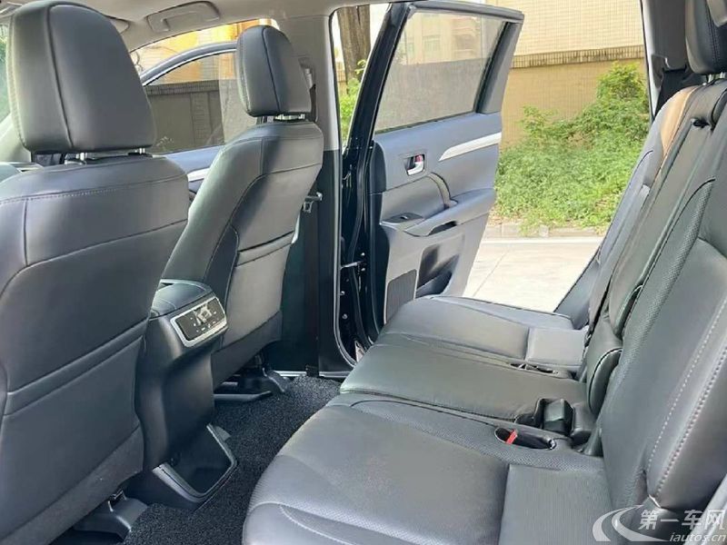 丰田汉兰达 2017款 2.0T 自动 前驱 豪华版 (国Ⅴ) 