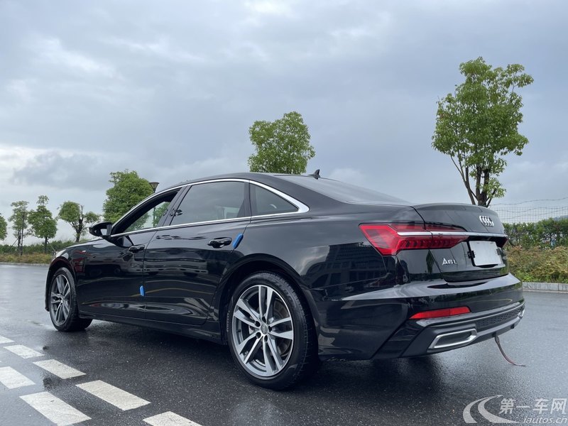 奥迪A6L 45TFSI 2020款 2.0T 自动 臻选致雅型 (国Ⅵ) 