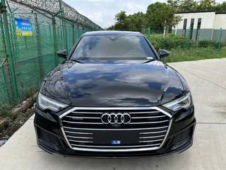 奥迪A6L 45TFSI 2.0T 自动 臻选动感型 