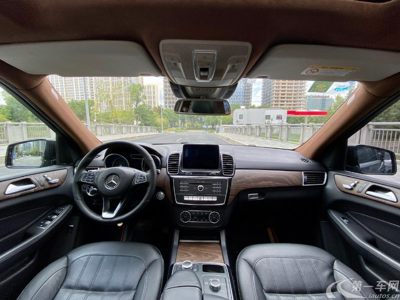 奔驰GLE级 GLE320 [进口] 2017款 3.0T 自动 豪华型 