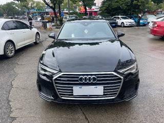 奥迪A6L 40TFSI 2.0T 自动 豪华致雅型 