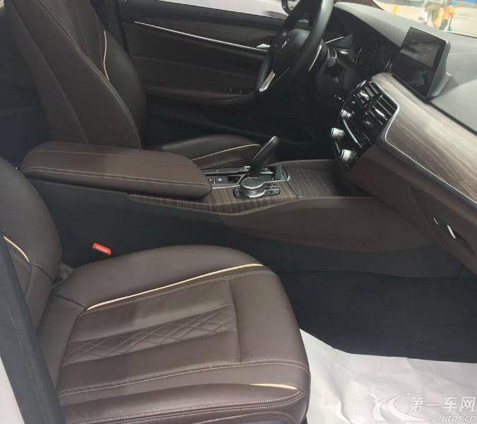 宝马5系 530Li 2018款 2.0T 自动 汽油 xDrive豪华套装改款 (国Ⅵ) 