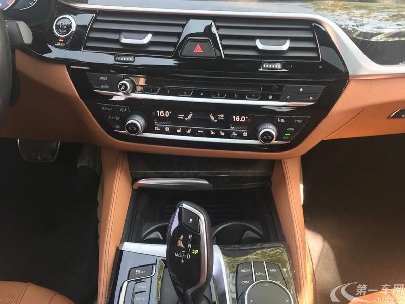 宝马5系 530Li 2019款 2.0T 自动 汽油 xDrive-M运动套装 (国Ⅵ) 