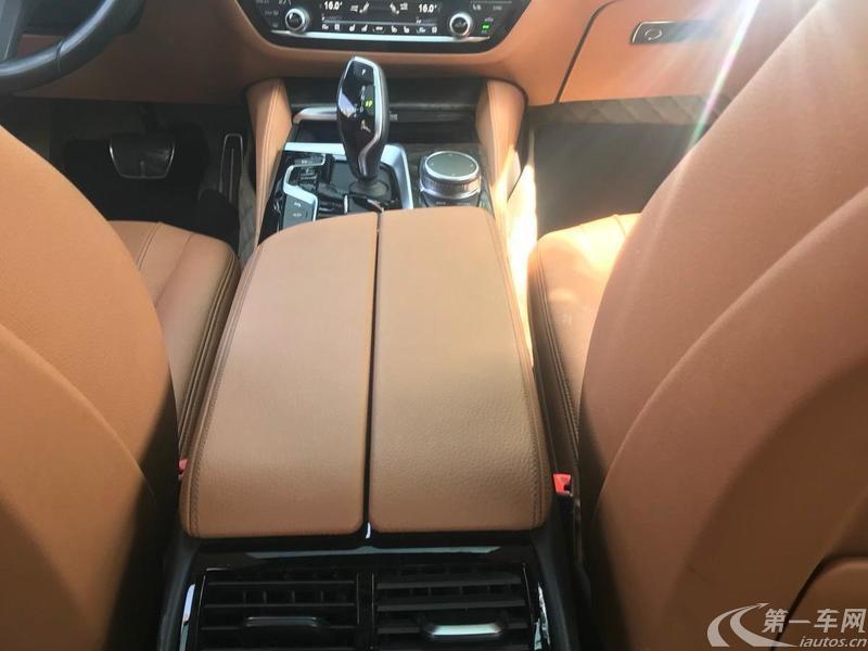 宝马5系 530Li 2019款 2.0T 自动 汽油 xDrive-M运动套装 (国Ⅵ) 