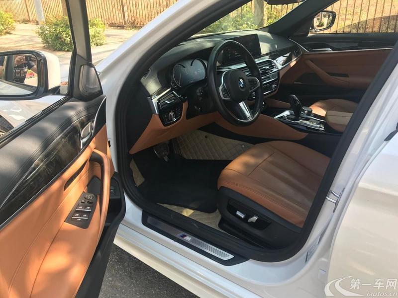 宝马5系 530Li 2019款 2.0T 自动 汽油 xDrive-M运动套装 (国Ⅵ) 
