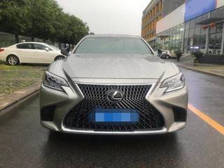 雷克萨斯LS 500h 