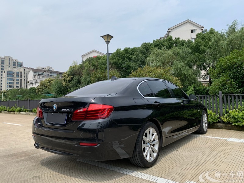 宝马5系 528Li 2014款 2.0T 自动 汽油 领先型 (国Ⅳ) 