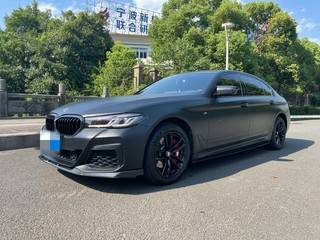 宝马5系 525Li 2.0T 自动 改款M运动套装 