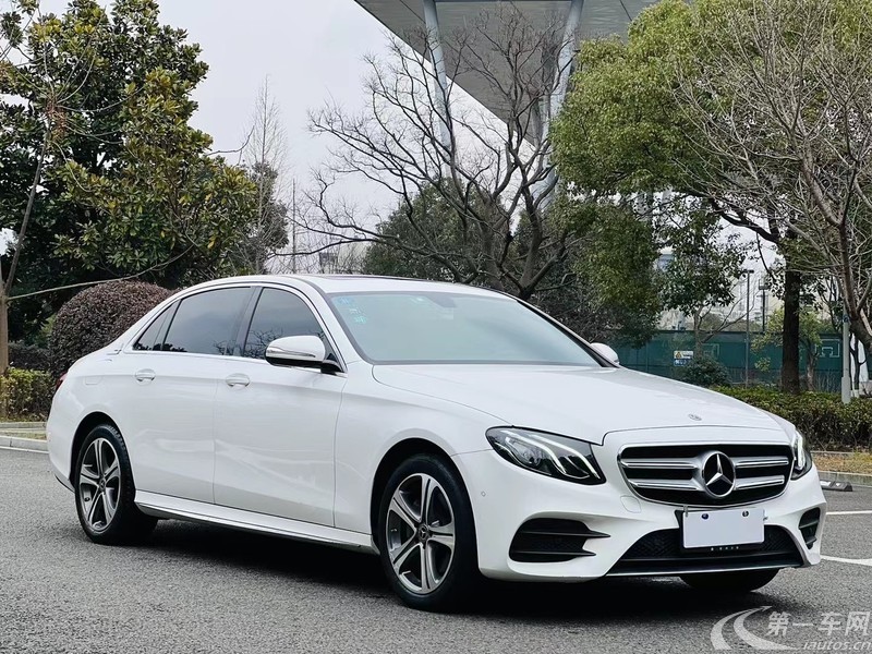 奔驰E级 E260L 2020款 1.5T 自动 汽油 运动型 (国Ⅵ) 