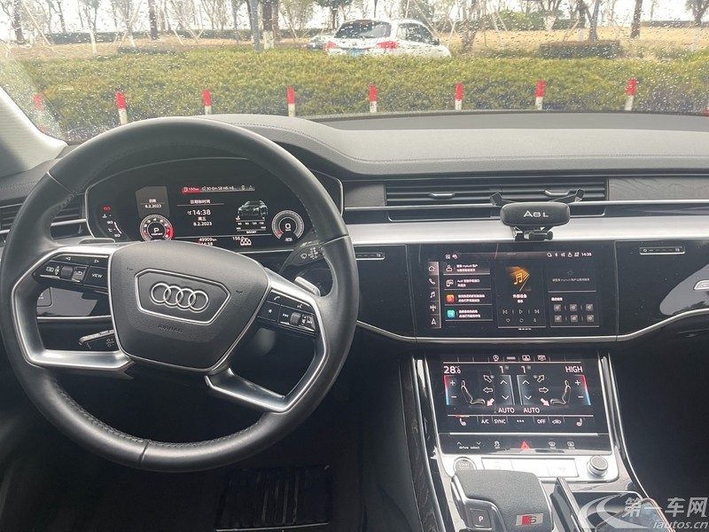 奥迪A8L 50 [进口] 2021款 3.0T 自动 汽油 豪华型 
