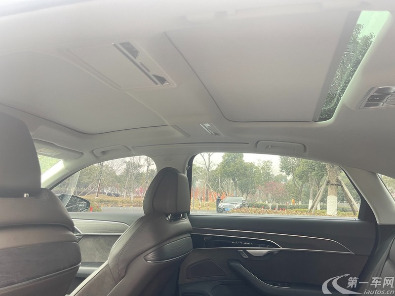 奥迪A8L 50 [进口] 2021款 3.0T 自动 汽油 豪华型 