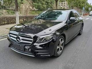 奔驰E级 E300L 2.0T 自动 运动时尚型 