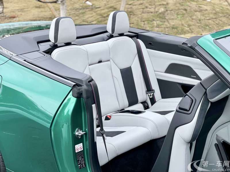 宝马M4 [进口] 2022款 3.0T 自动 敞篷轿跑车M-xDrive雷霆版 