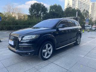 奥迪Q7 3.0T 进取型 