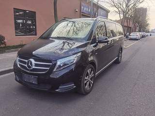 奔驰V级 2.0T 