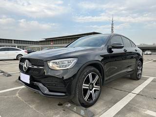 奔驰GLC级 GLC260 2.0T 自动 改款轿跑SUV 