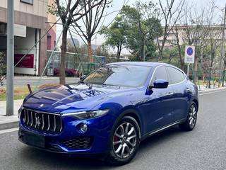 玛莎拉蒂Levante 3.0T 