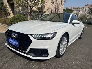 奥迪A7掀背 45TFSI 2.0T 自动 臻选型 