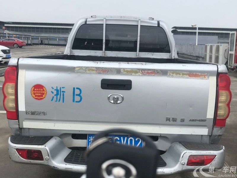 长城风骏 2014款 2.8T 手动 柴油 进取型大双排 (国Ⅳ) 
