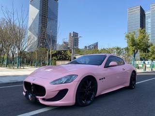 玛莎拉蒂GranTurismo 4.7L 自动 