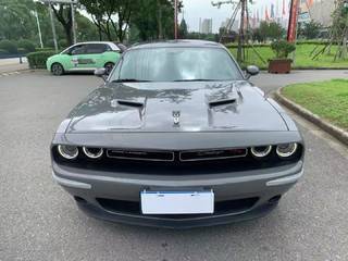 道奇Challenger 3.6L 自动 SXT-Plus加规版平行进口 