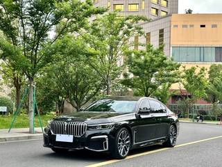 宝马7系 740Li 3.0T 自动 领先型M运动套装 