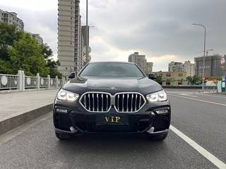 宝马X6 40i 3.0T 自动 M运动套装 