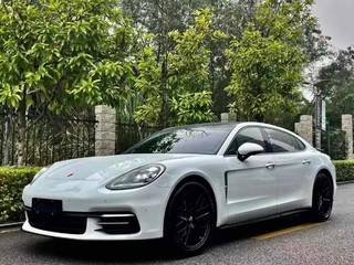 保时捷Panamera 3.0T 