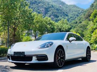 保时捷Panamera 3.0T 