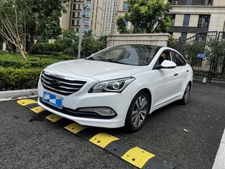 名图 1.8L 尊贵型 