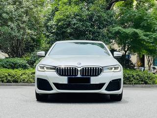 宝马5系 530Li 2.0T 自动 改款尊享型豪华套装 