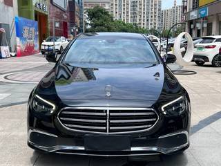 奔驰E级 E300L 2.0T 自动 时尚型 