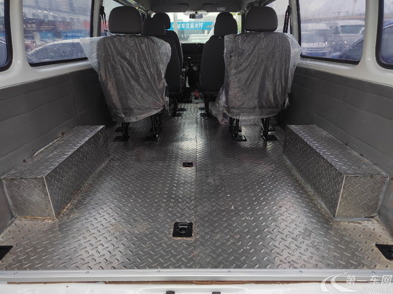 江铃特顺 2018款 2.8T 手动 商务型长轴中顶 (国Ⅴ) 