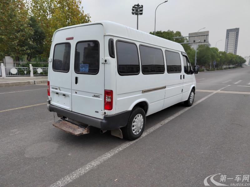 江铃特顺 2018款 2.8T 手动 商务型长轴中顶 (国Ⅴ) 