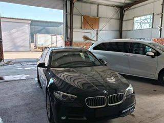 宝马5系 525Li 2.0T 自动 领先型 