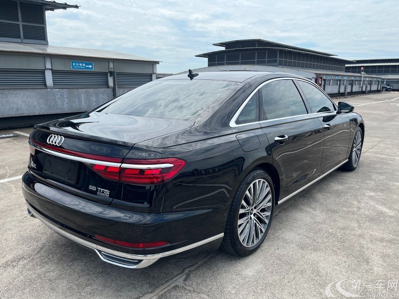 奥迪A8L 55 [进口] 2022款 3.0T 自动 汽油 豪华型典藏版 