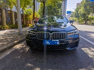 宝马5系 525Li 2.0T 自动 改款M运动套装 