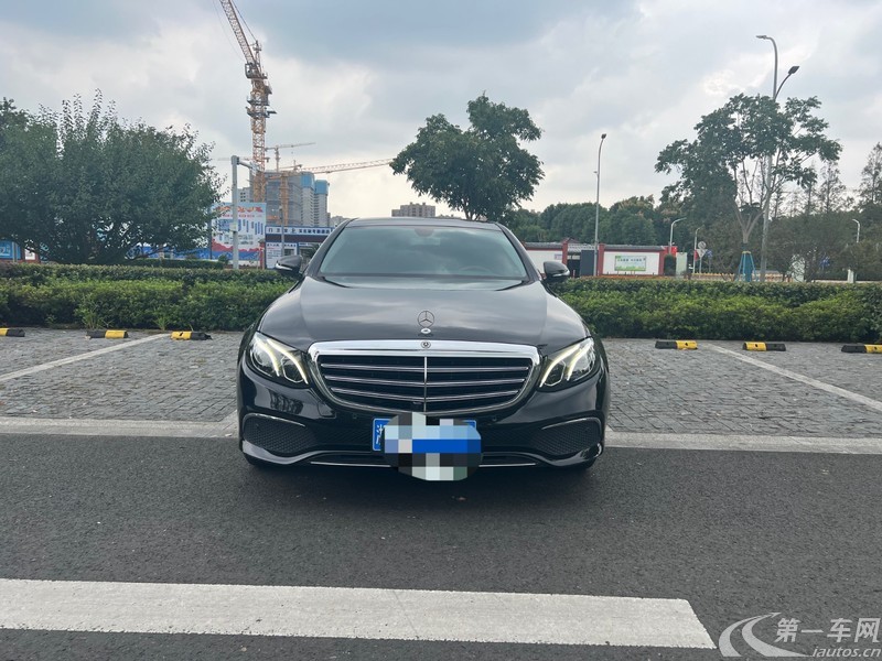 奔驰E级 E300L 2017款 2.0T 自动 汽油 豪华型 (国Ⅴ) 