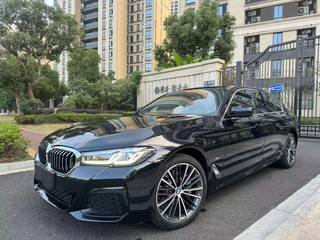 宝马5系 530Li 2.0T 自动 改款二领先型M运动套装 