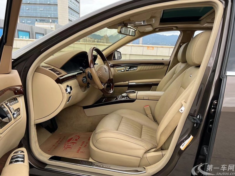 奔驰S级 S600 [进口] 2010款 5.5T 自动 汽油 加长版 