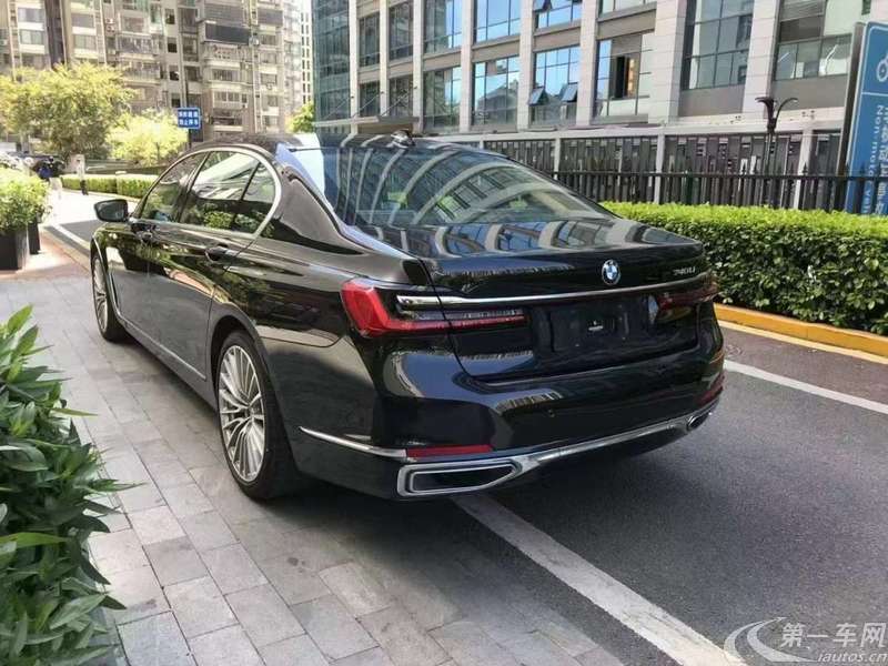 宝马7系 740Li [进口] 2019款 3.0T 自动 汽油 尊享型豪华套装 