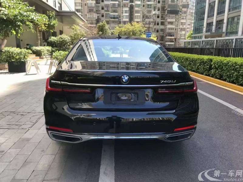 宝马7系 740Li [进口] 2019款 3.0T 自动 汽油 尊享型豪华套装 