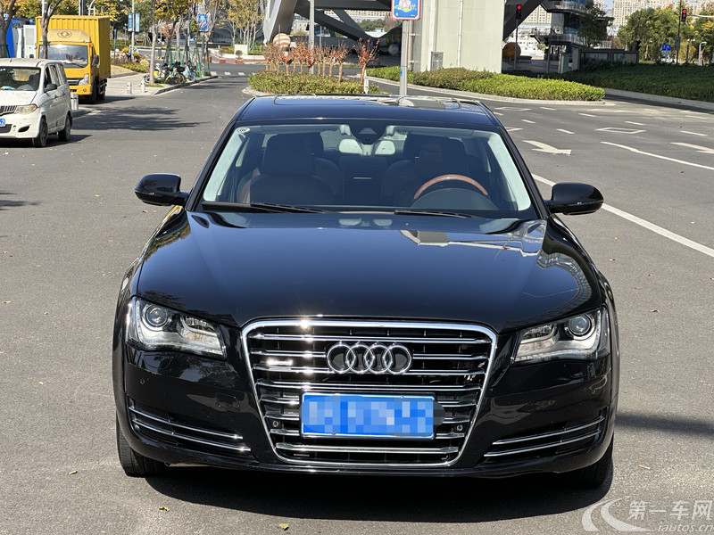 奥迪A8L 50 [进口] 2012款 3.0T 自动 汽油 尊贵型 