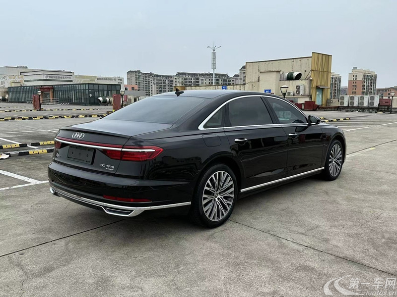 奥迪A8L 50 [进口] 2019款 3.0T 自动 汽油 PLus豪华型 