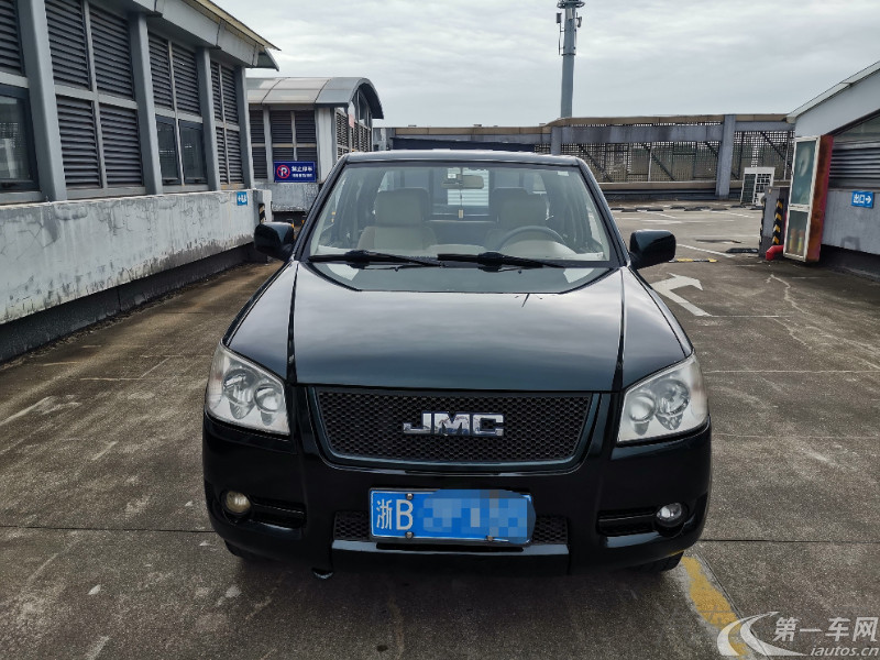 江铃宝典 2014款 2.8T 手动 柴油 加长型 (国Ⅳ) 