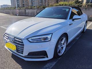 奥迪A5敞篷 40TFSI 2.0T 自动 时尚型 