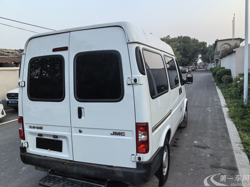 江铃特顺 2020款 2.8T 手动 商务型短轴中顶 (国Ⅴ) 