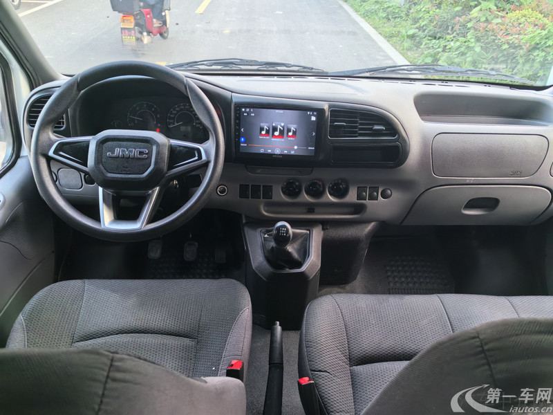 江铃特顺 2020款 2.8T 手动 商务型短轴中顶 (国Ⅴ) 