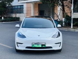 MODEL 3 Performance高性能版四驱 