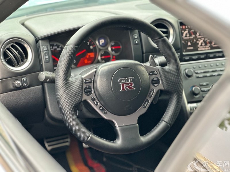 日产GT-R [进口] 2010款 3.8T 自动 Premium-Edition 